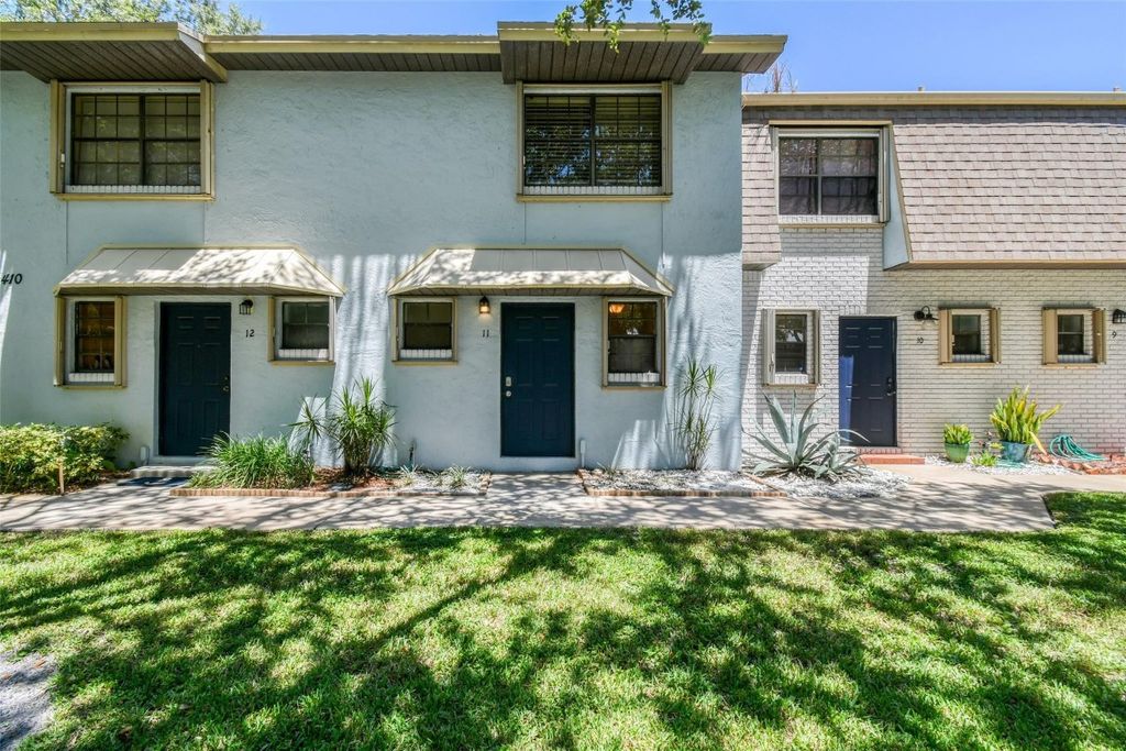 Photo of 410 N Cypress Drive #11, Tequesta, FL 33469 (MLS # F10521601)