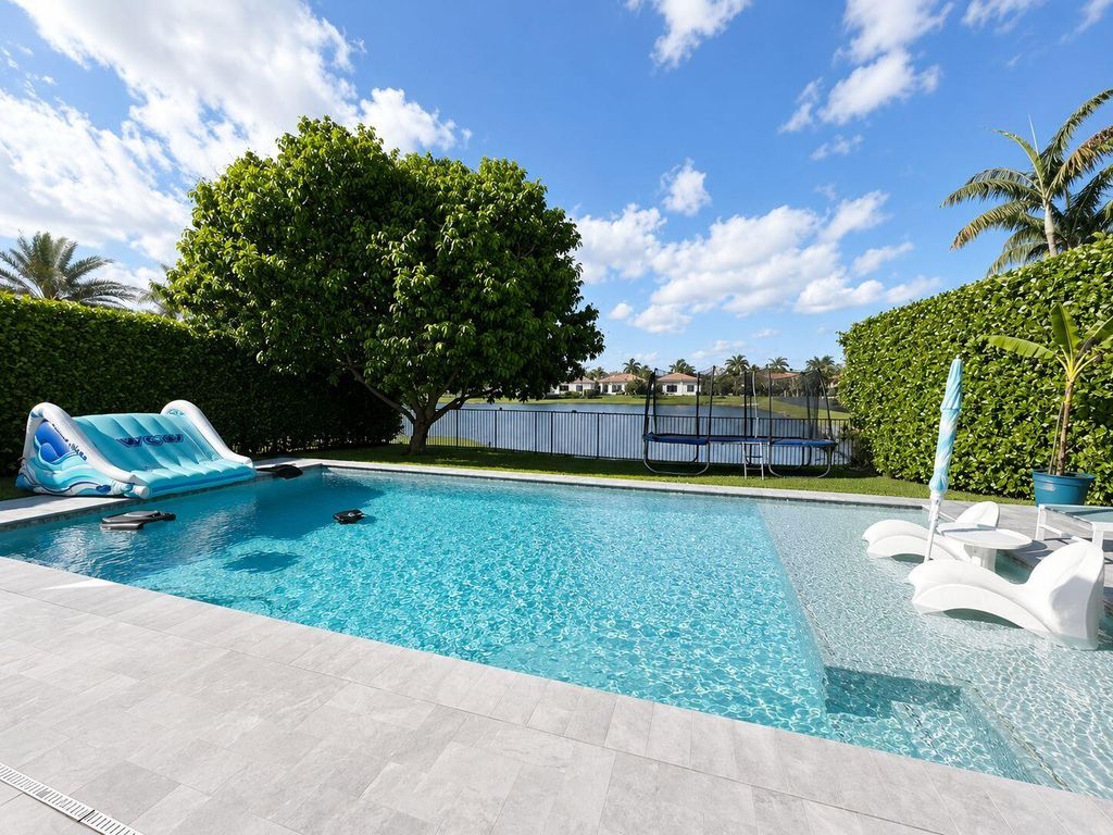 Photo of 8408 NW 40th Street, Cooper City, FL 33024 (MLS # B26025007)