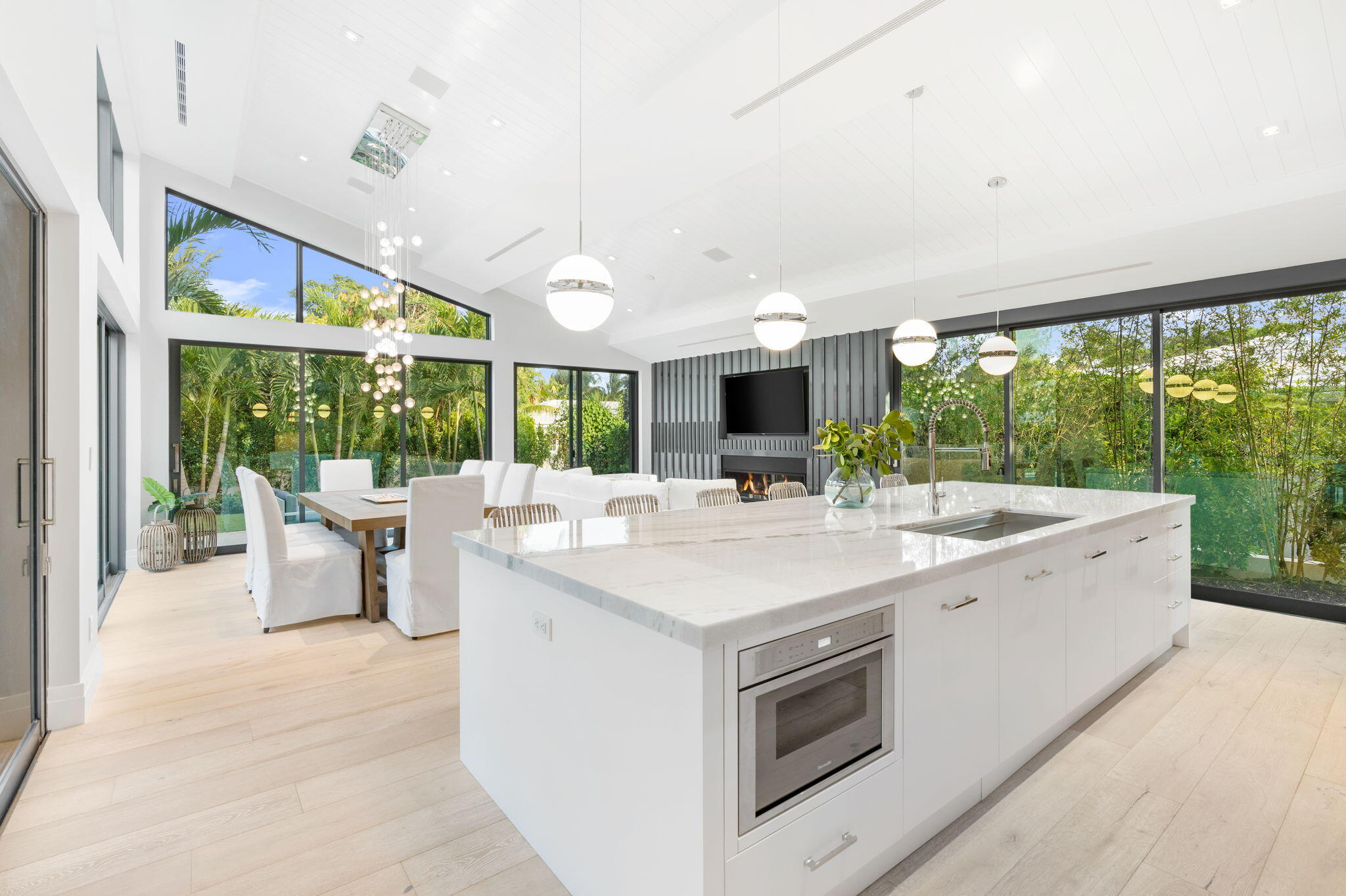 MANANA ESTATES - Residential