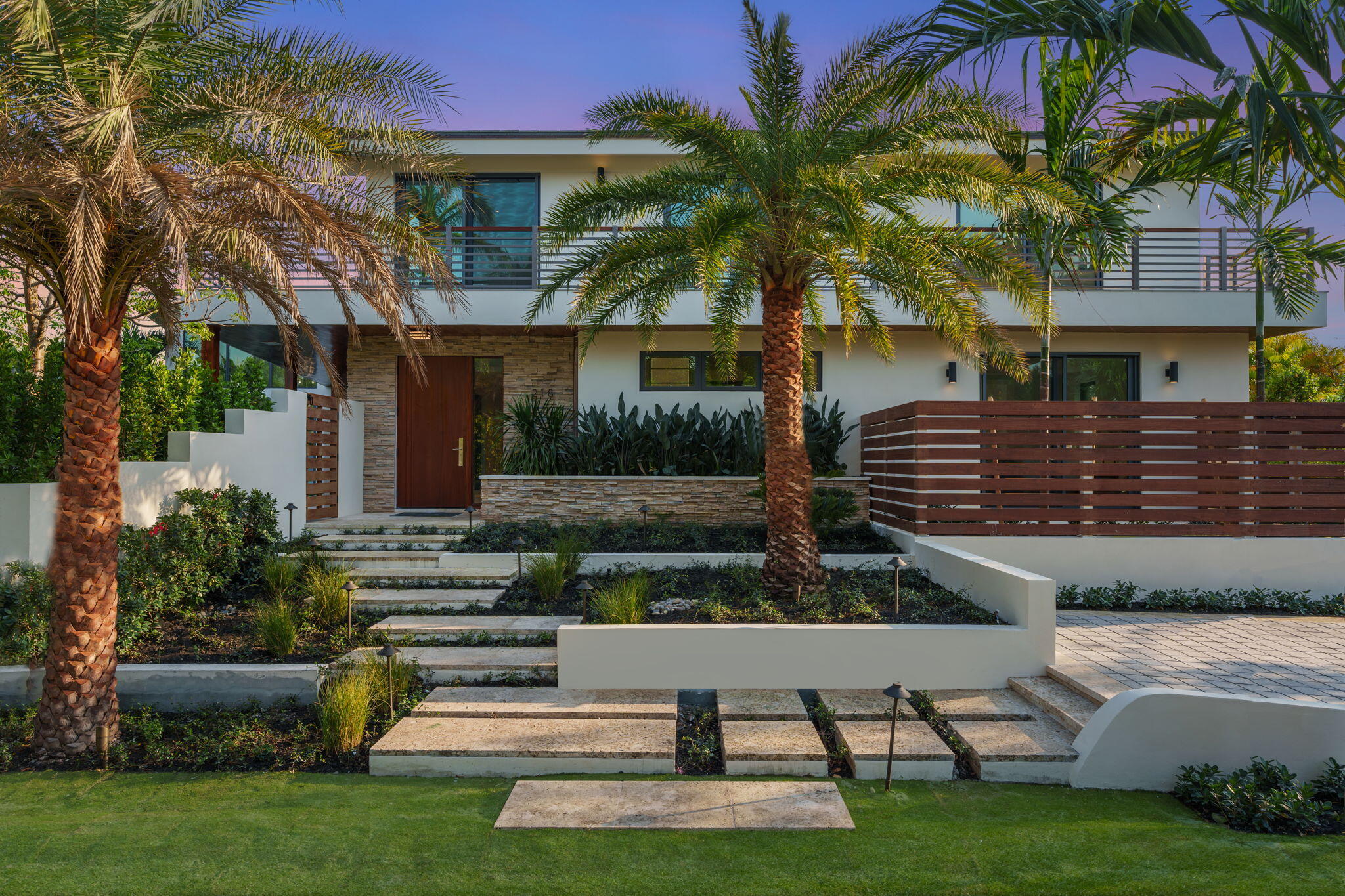 MANANA ESTATES - Residential