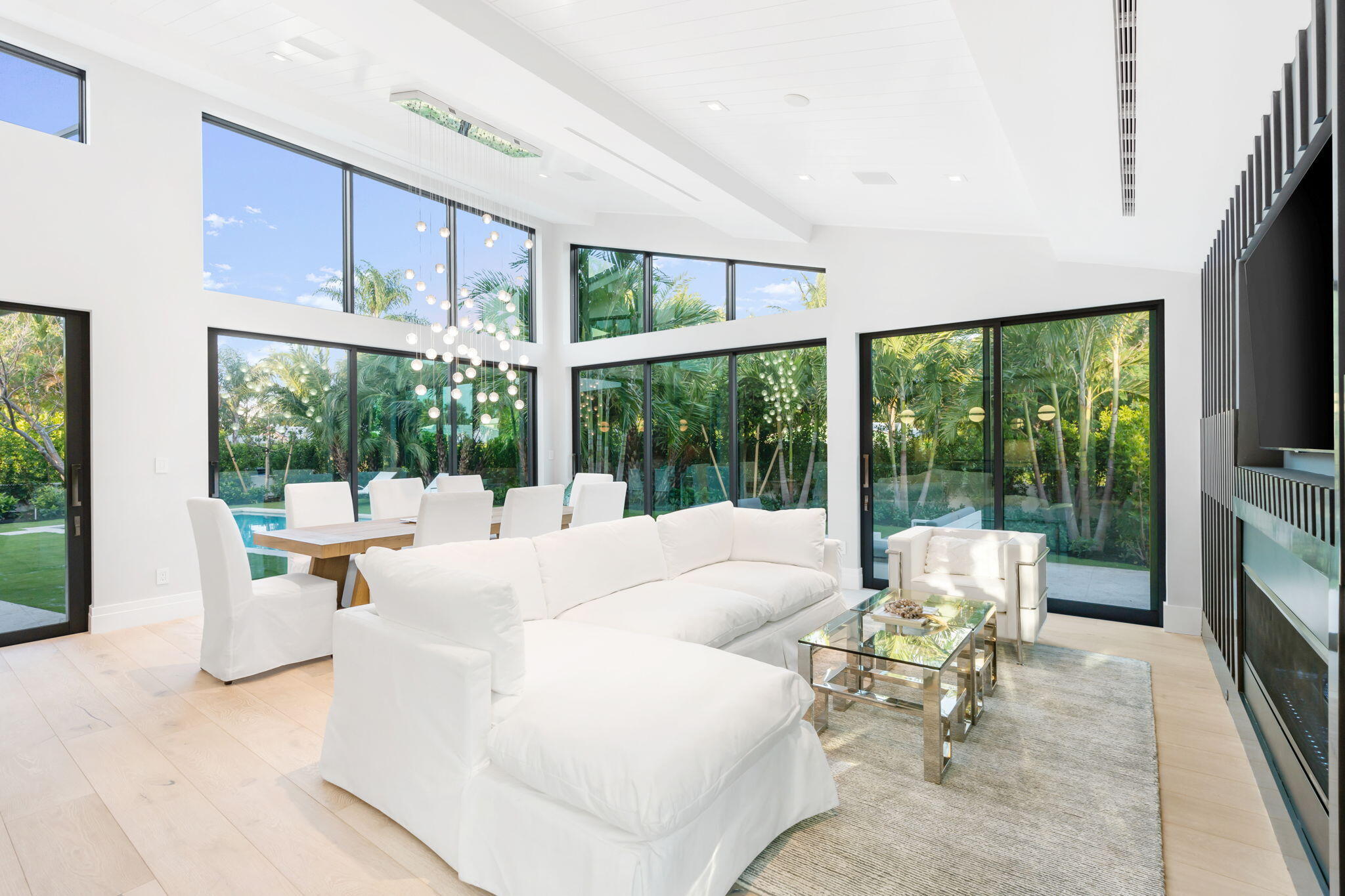 MANANA ESTATES - Residential