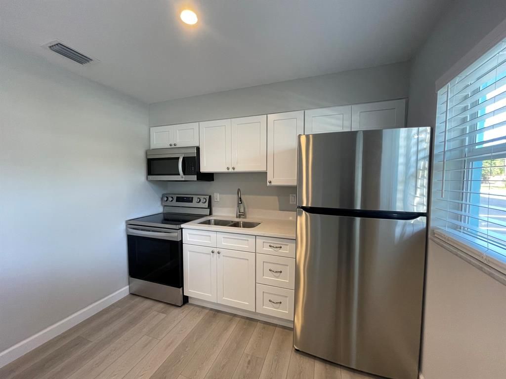 Photo of 661 Hernando Street #4, Fort Pierce, FL 34949 (MLS # R10702360)