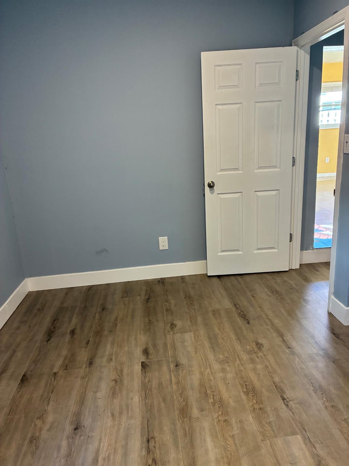 1911 NE 28th Street 1