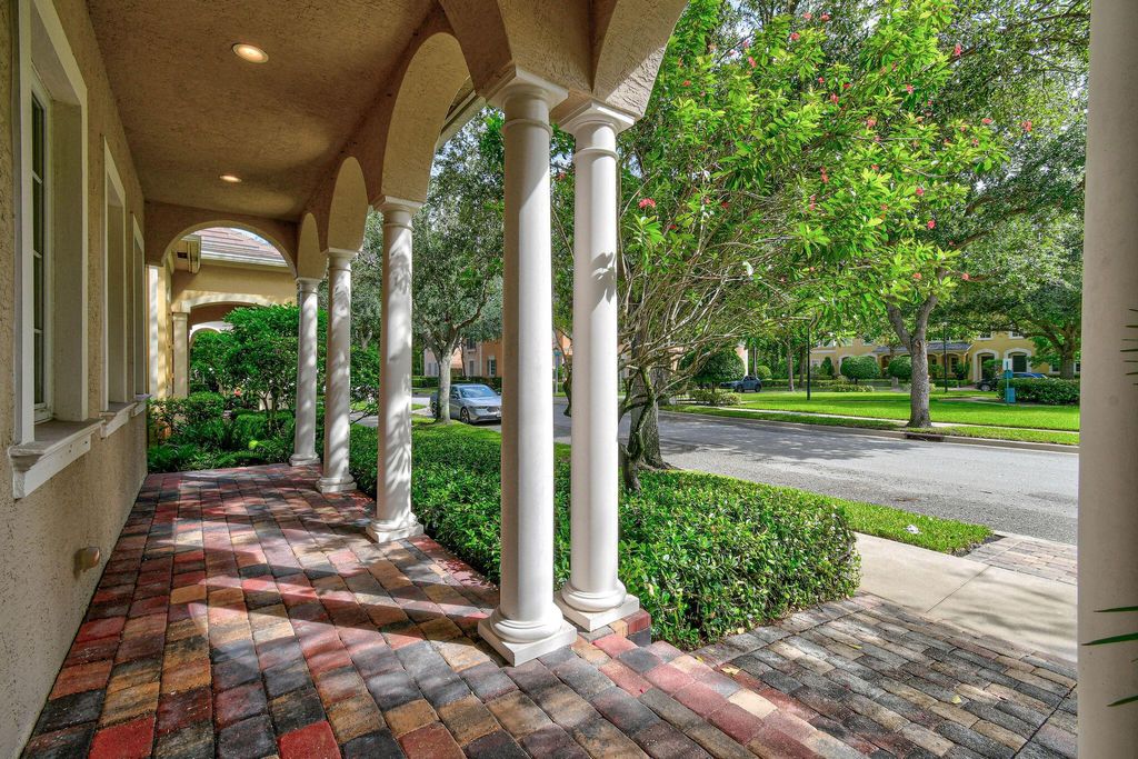 Photo of 158 Ennis Lane, Jupiter, FL 33458 (MLS # R11111522)