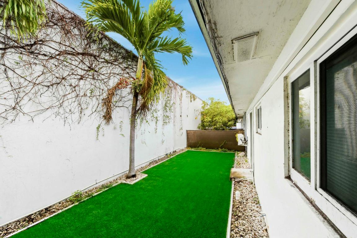 6224-6226 Miramar Parkway