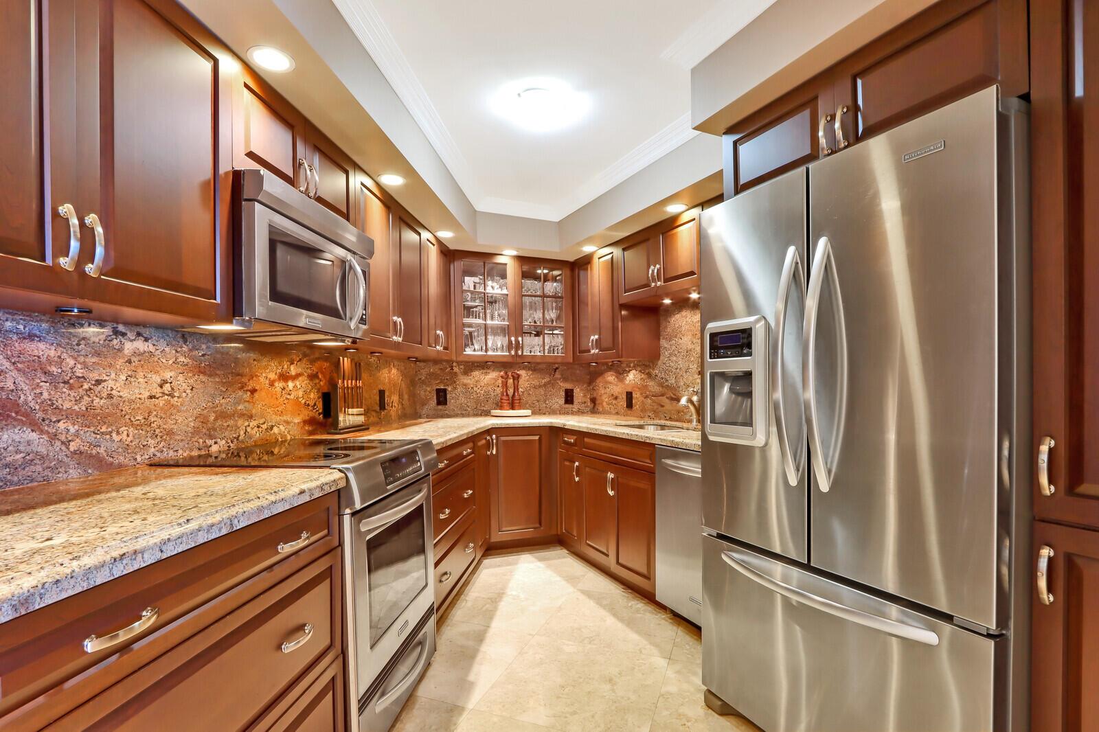 CONNEMARA CONDO - Residential Lease