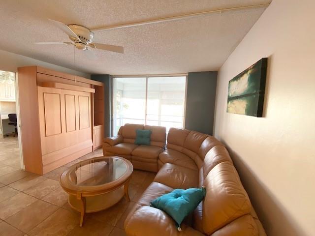 Hollybrook Golf & Tennis - Residential