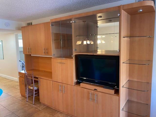 Hollybrook Golf & Tennis - Residential