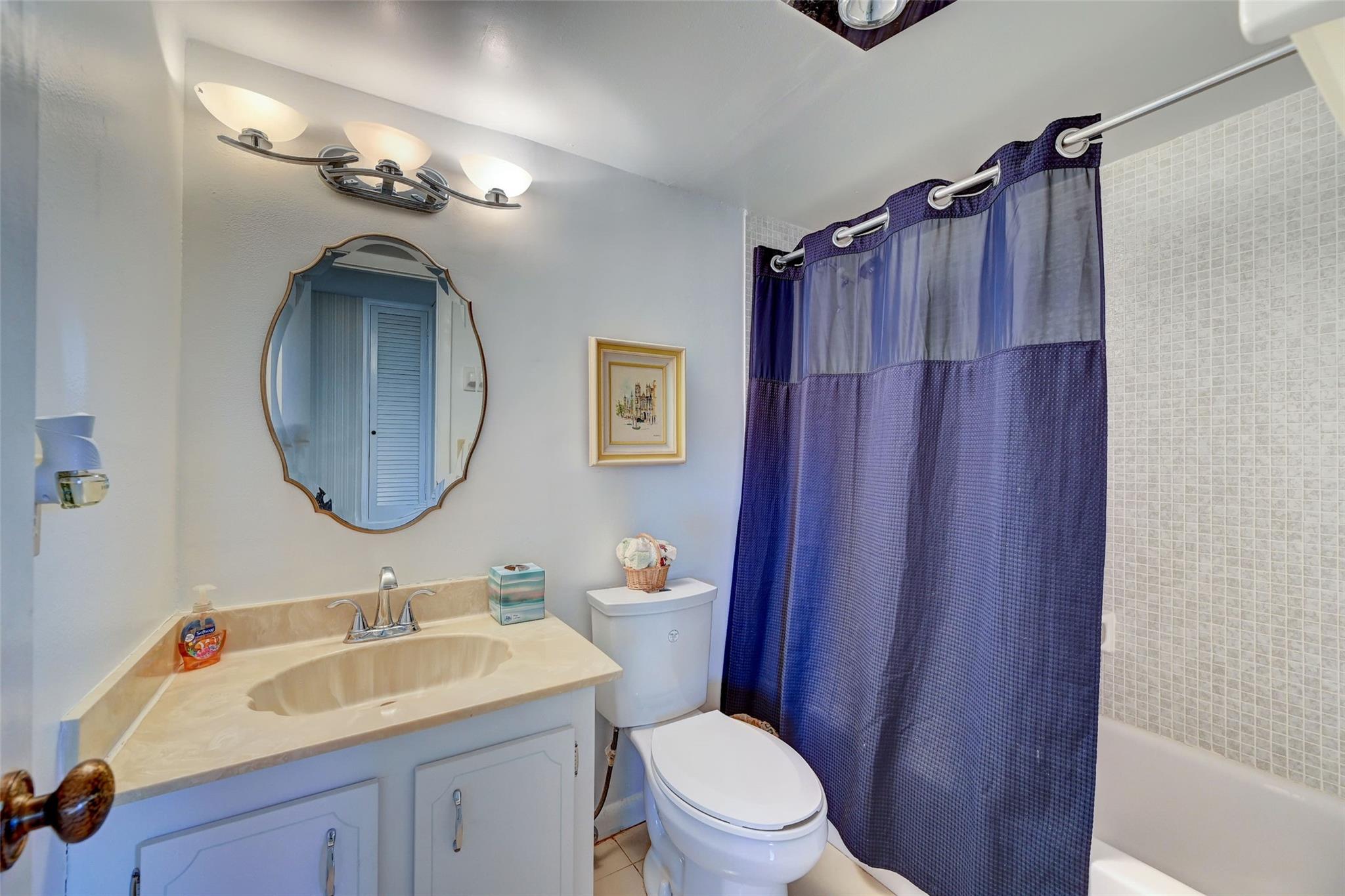 North Garden Condo - Residential