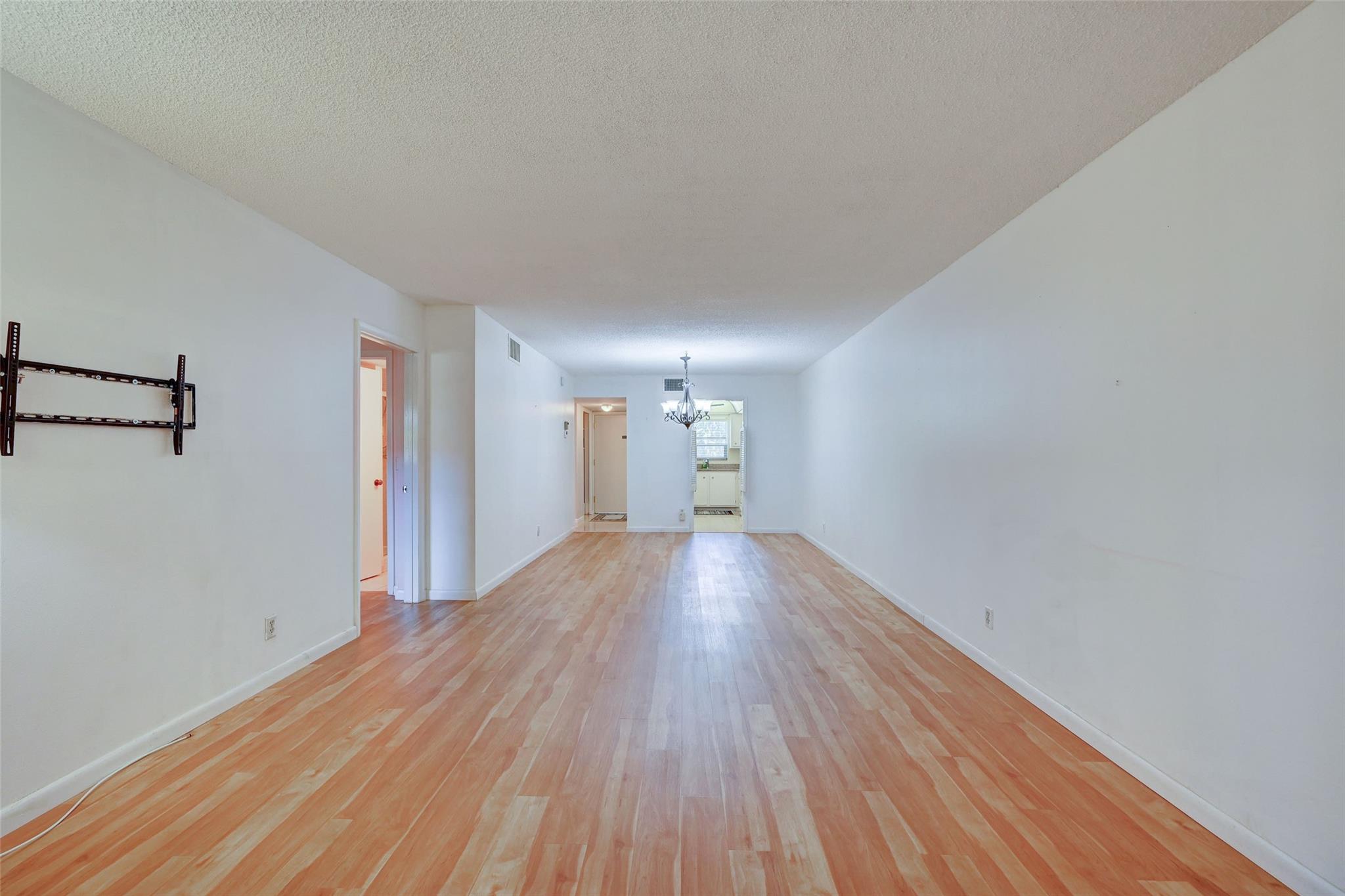 North Garden Condo - Residential