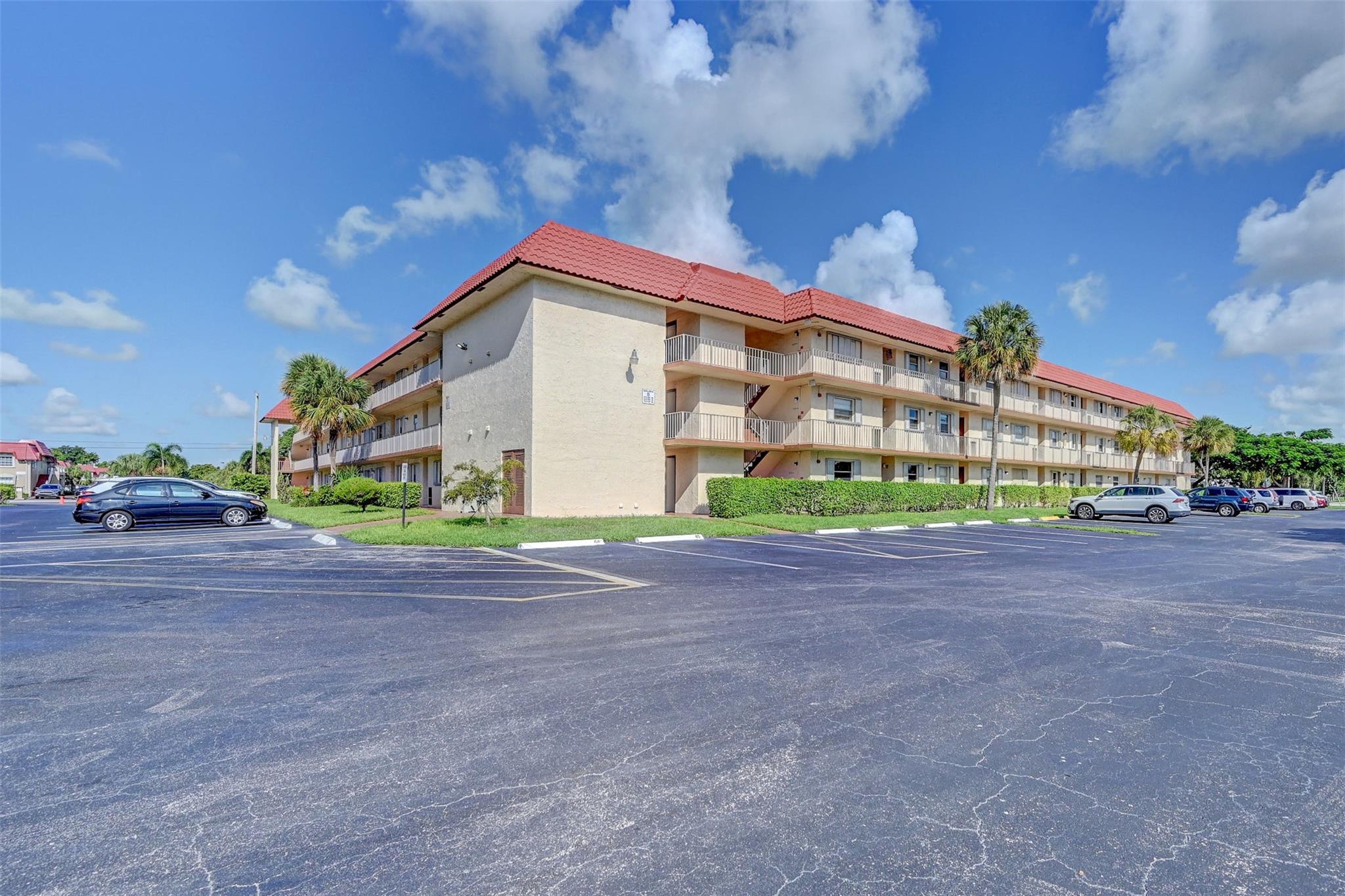 North Garden Condo - Residential