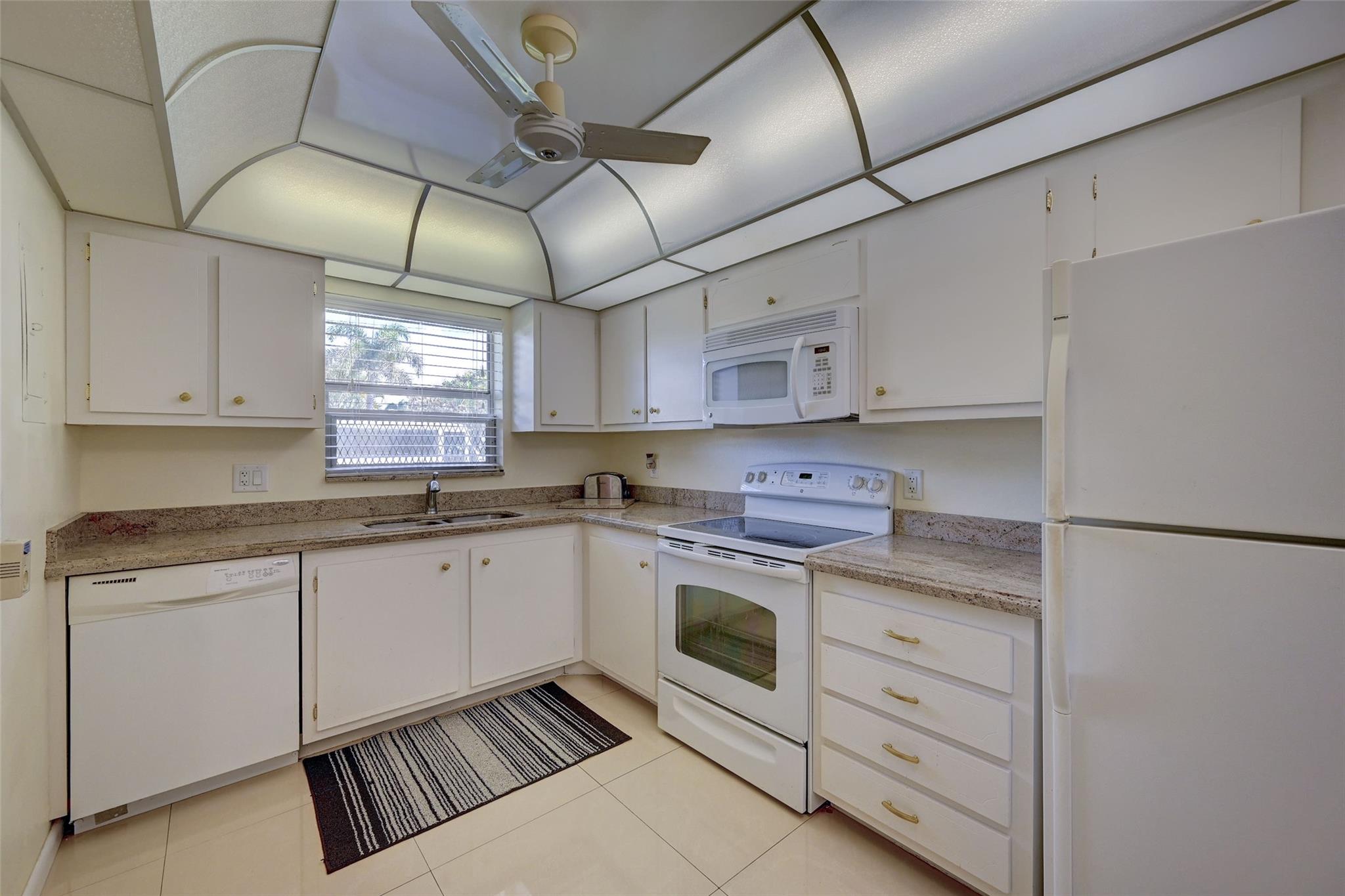 North Garden Condo - Residential