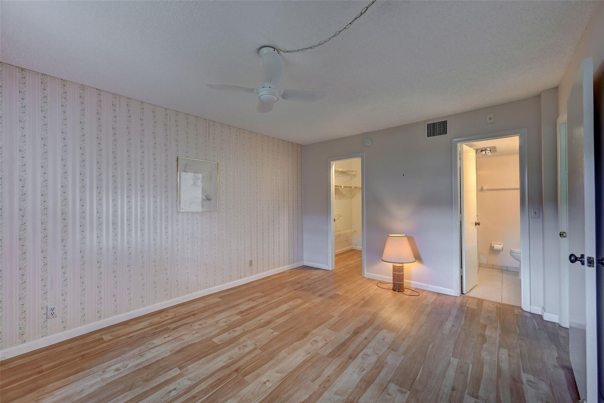 North Garden Condo - Residential