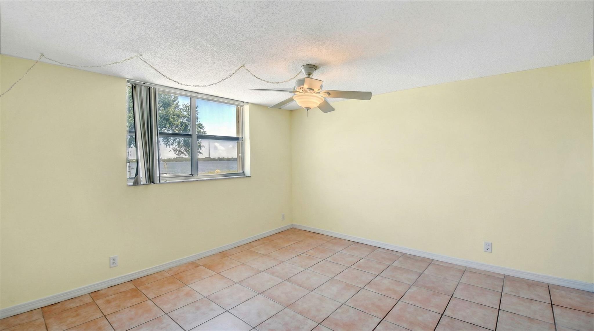 Breakwaters Palm Beaches - Residential Lease