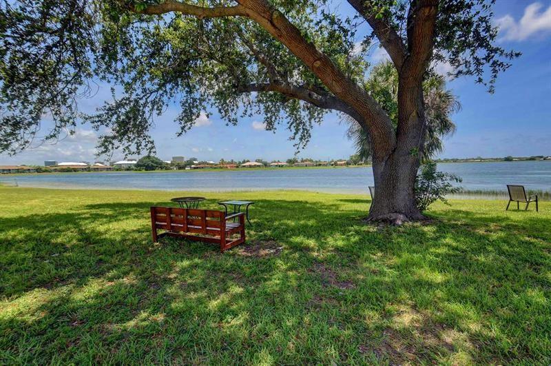 Breakwaters Palm Beaches - Residential Lease