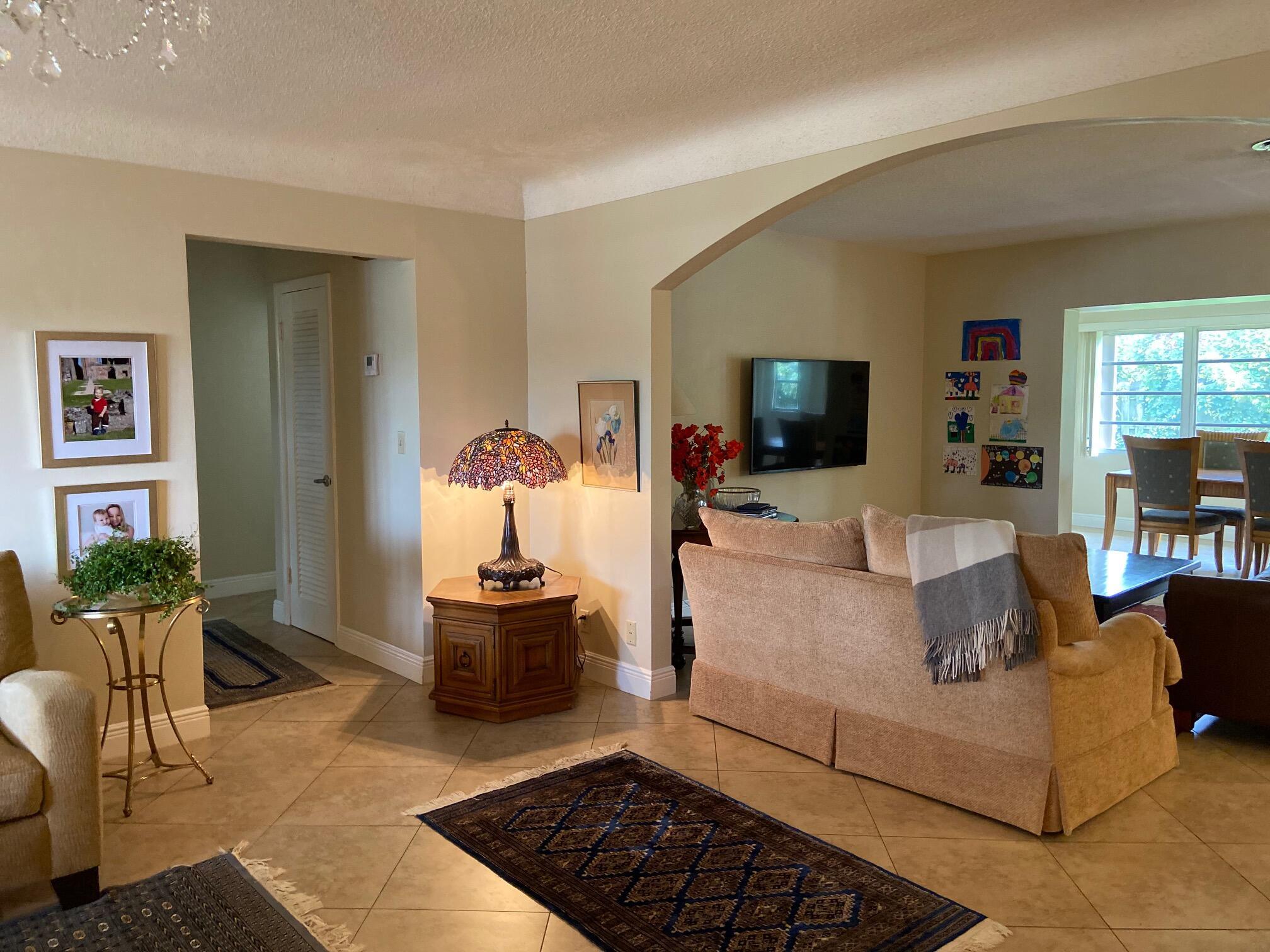 1270 SW 8th Street