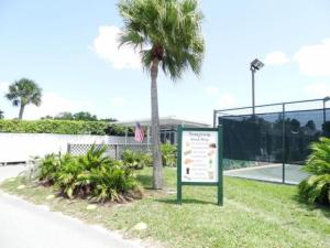 PALM GREENS AT VILLA DEL RAY CONDO II - Residential