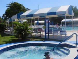 PALM GREENS AT VILLA DEL RAY CONDO II - Residential