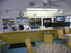 PALM GREENS AT VILLA DEL RAY CONDO II - Residential