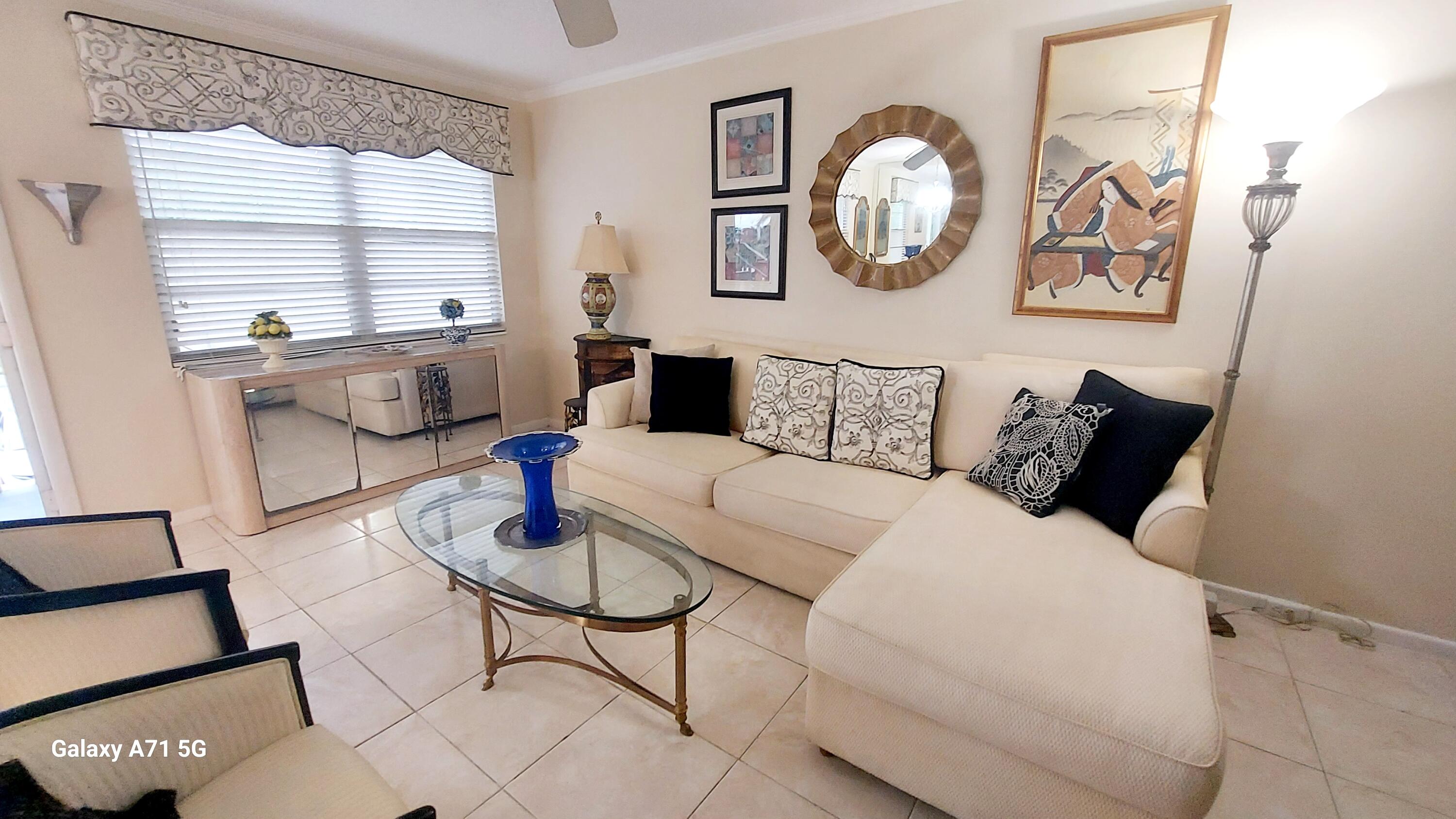 2067 Ainslie Drive