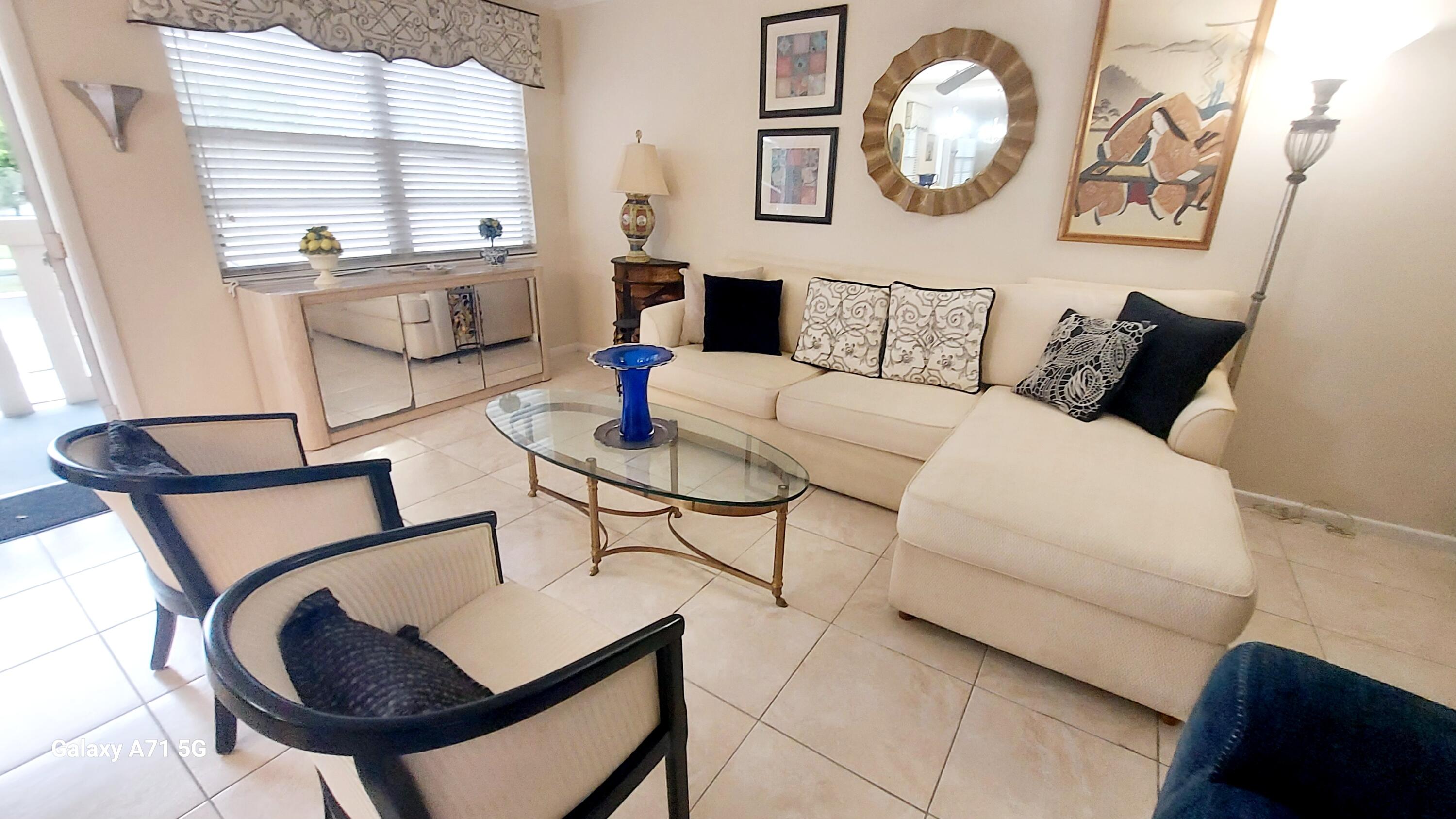 2067 Ainslie Drive