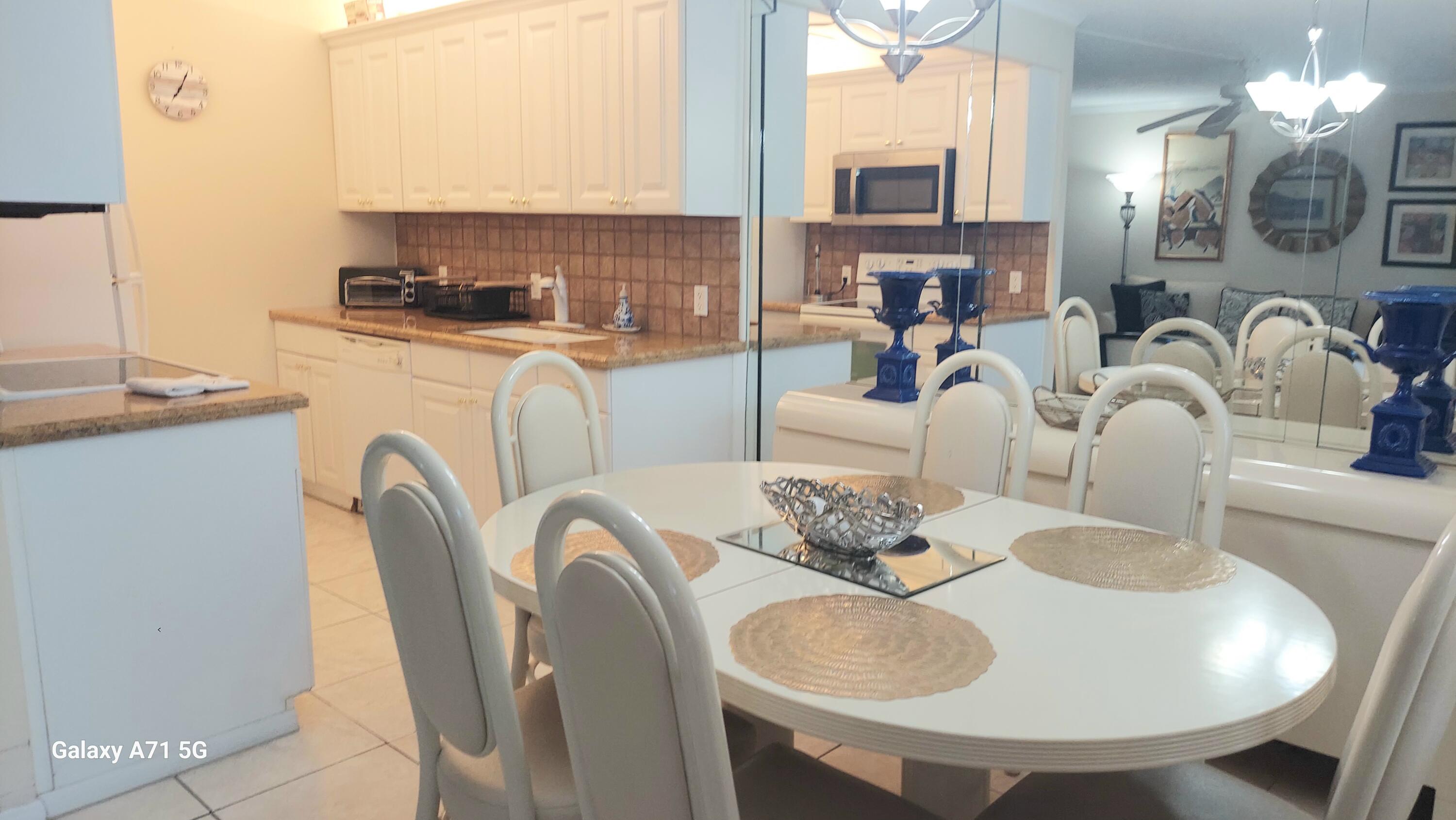 2067 Ainslie Drive