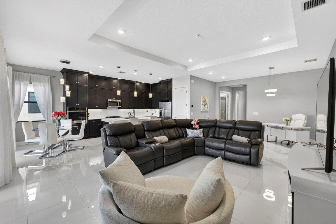 Cresswind Palm Beach Sub - Residential