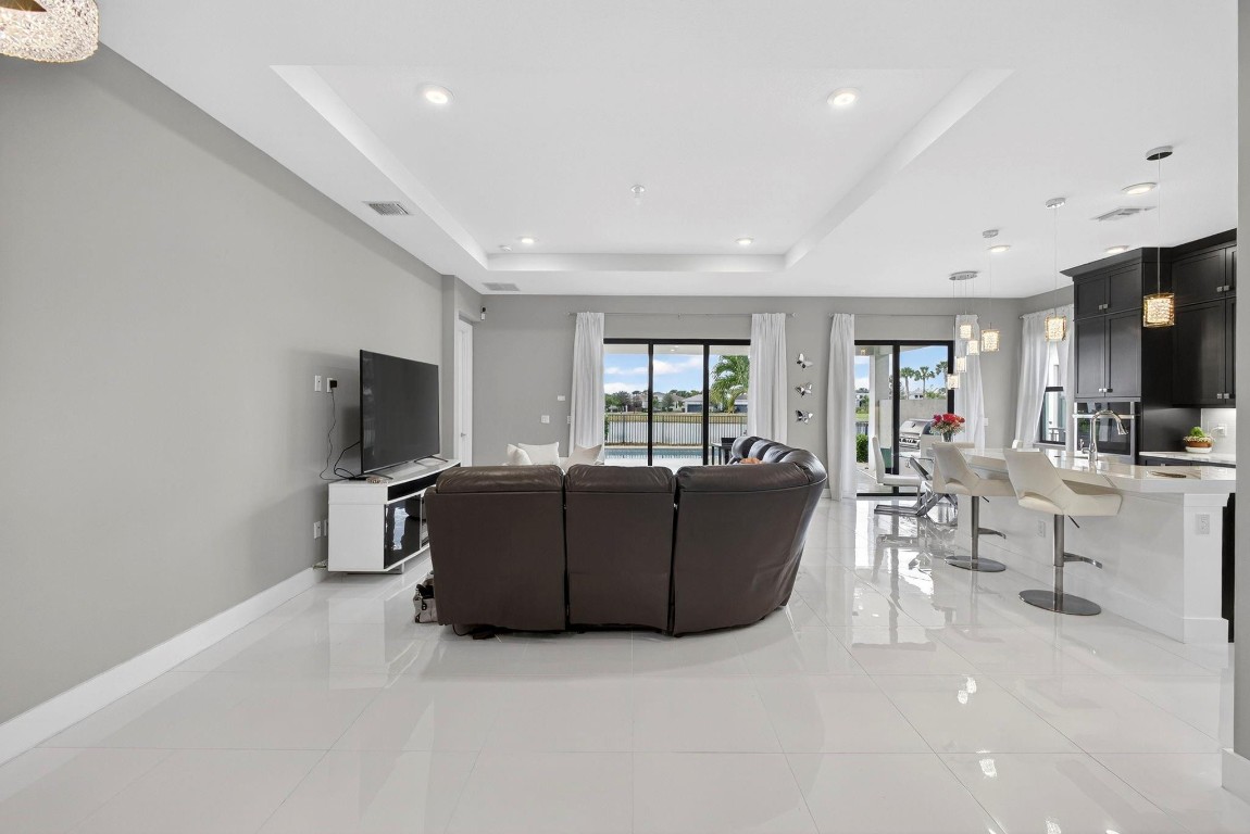 Cresswind Palm Beach Sub - Residential