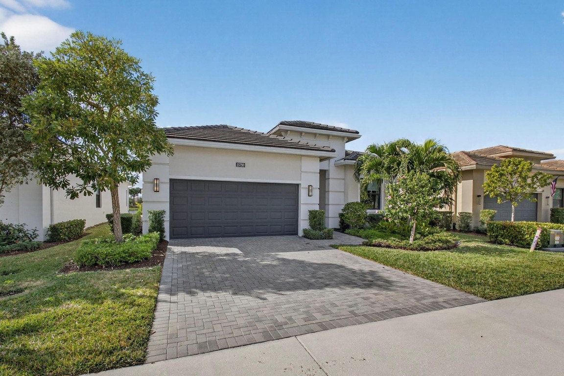 Cresswind Palm Beach Sub - Residential