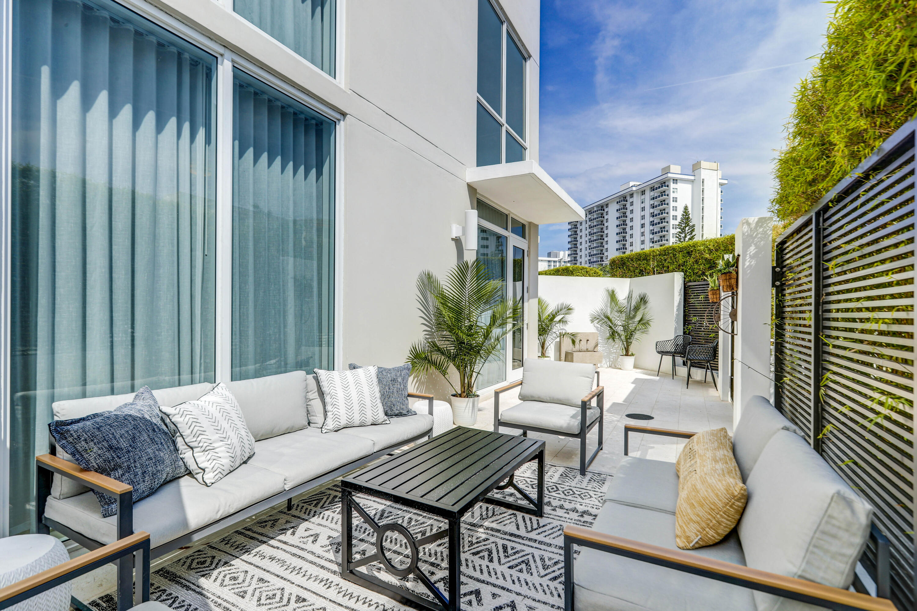 TIFFANY HOUSE CONDO - Residential