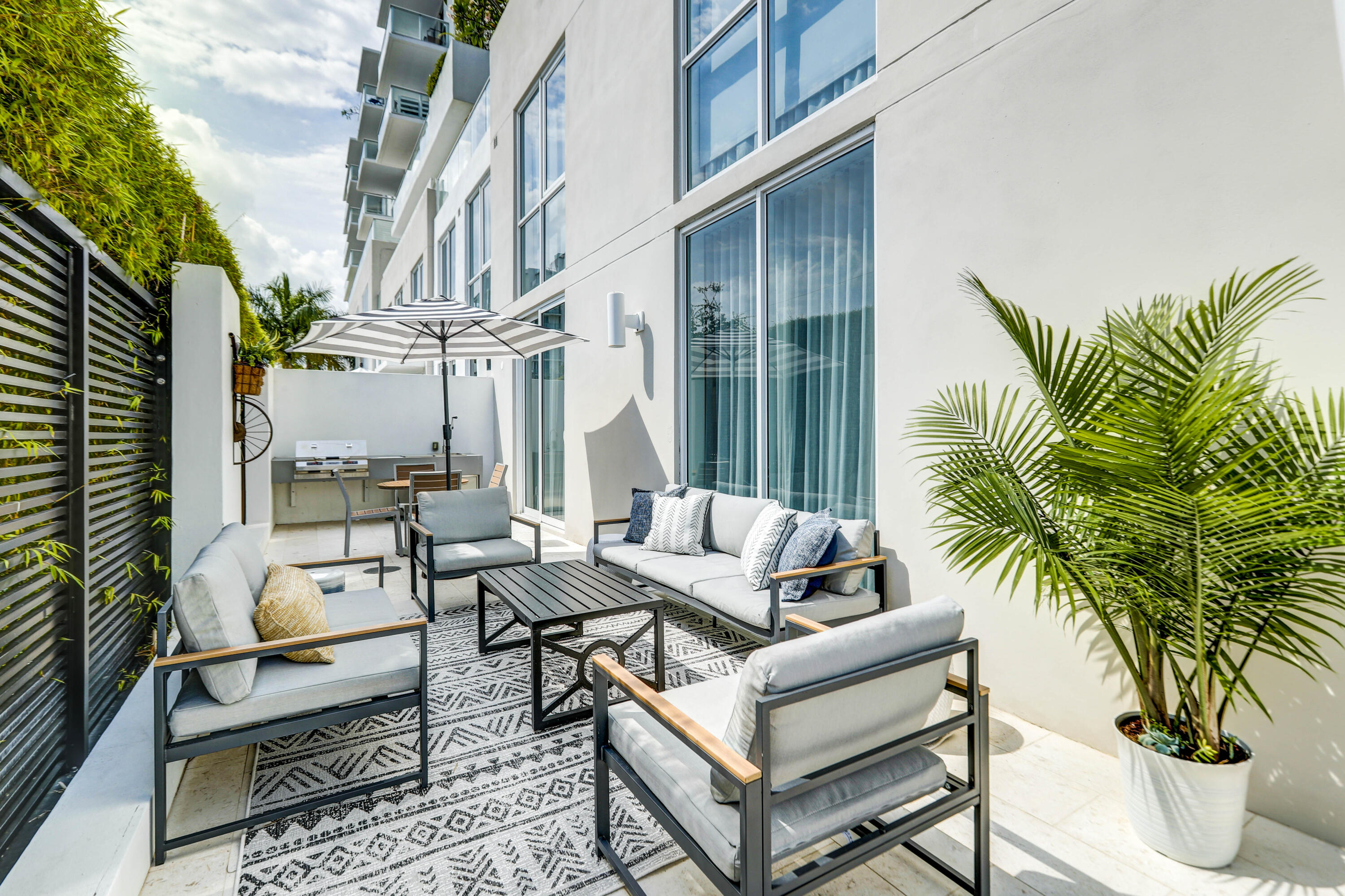 TIFFANY HOUSE CONDO - Residential