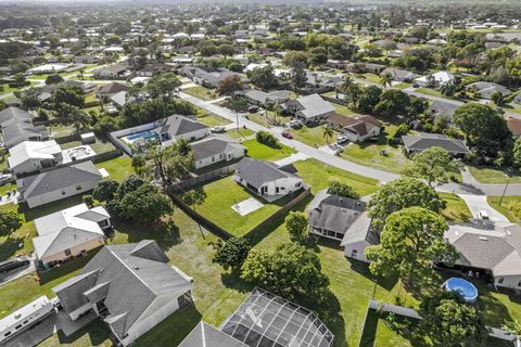 A home in Port St Lucie