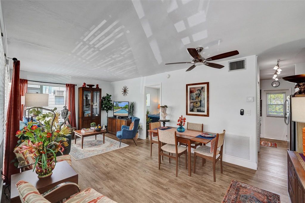 Photo of 1055 SE 15th Street #14C, Fort Lauderdale, FL 33316 (MLS # F10556565)