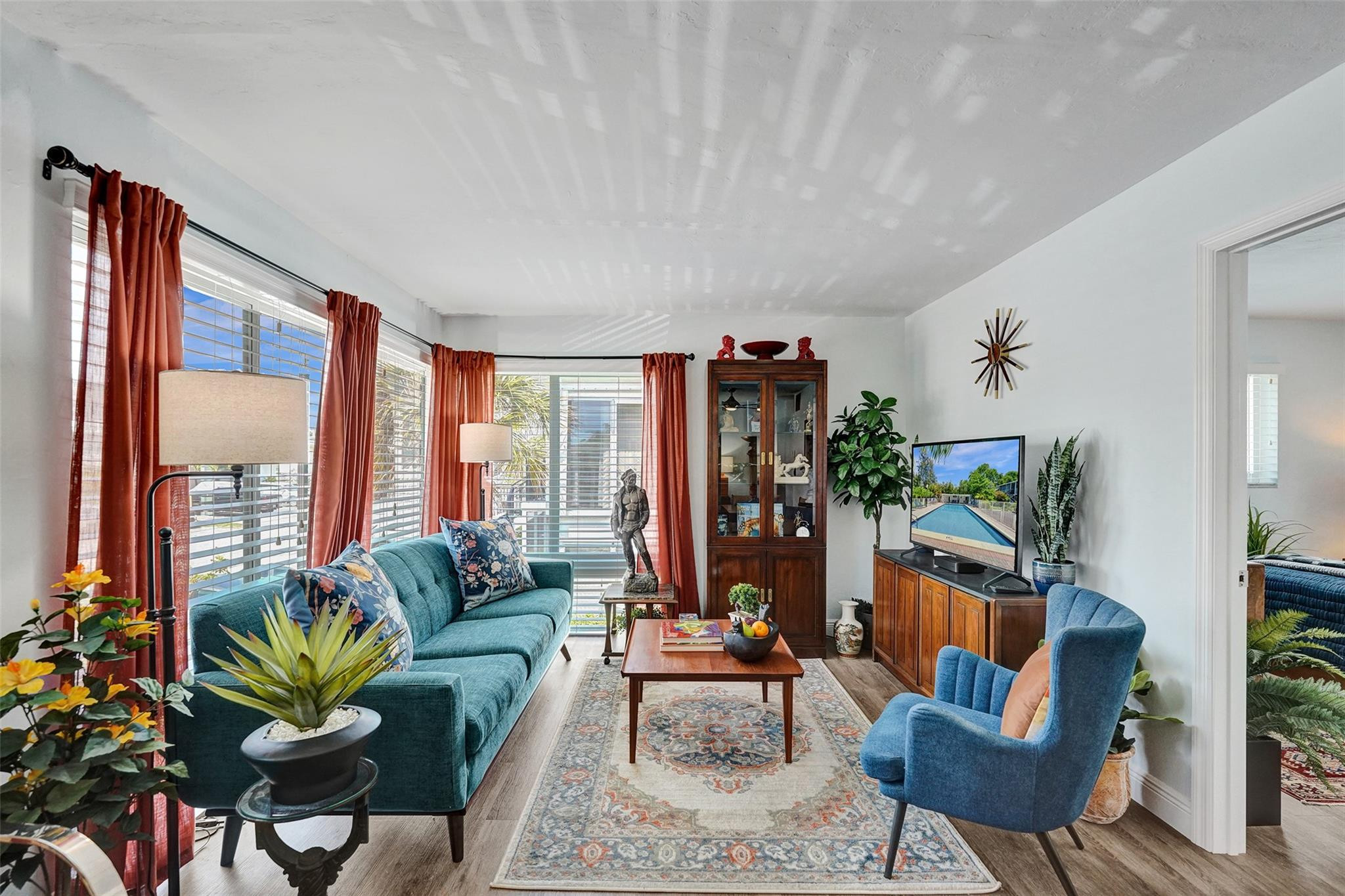 Cliff Lake Villas - Residential