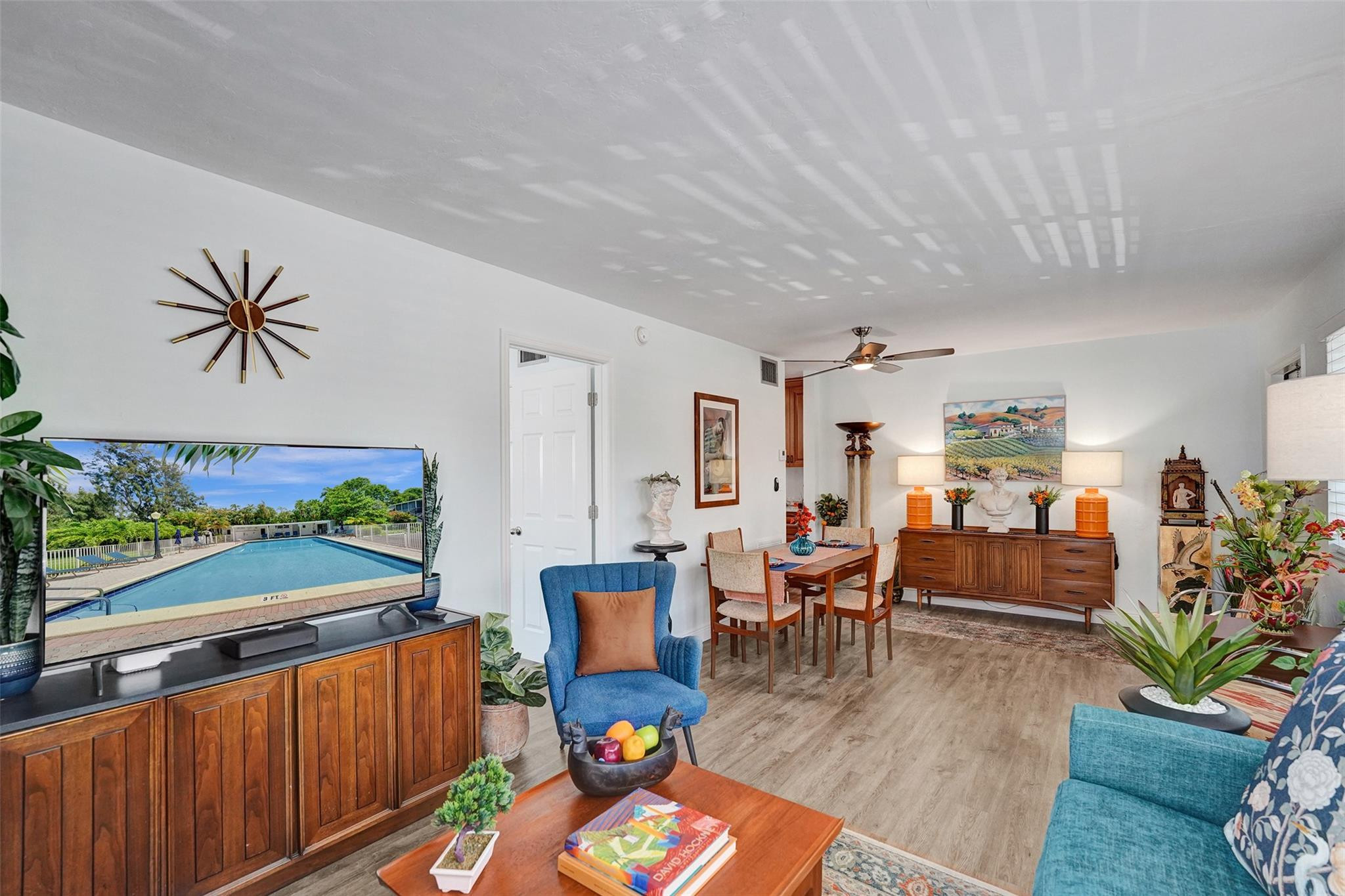 Cliff Lake Villas - Residential