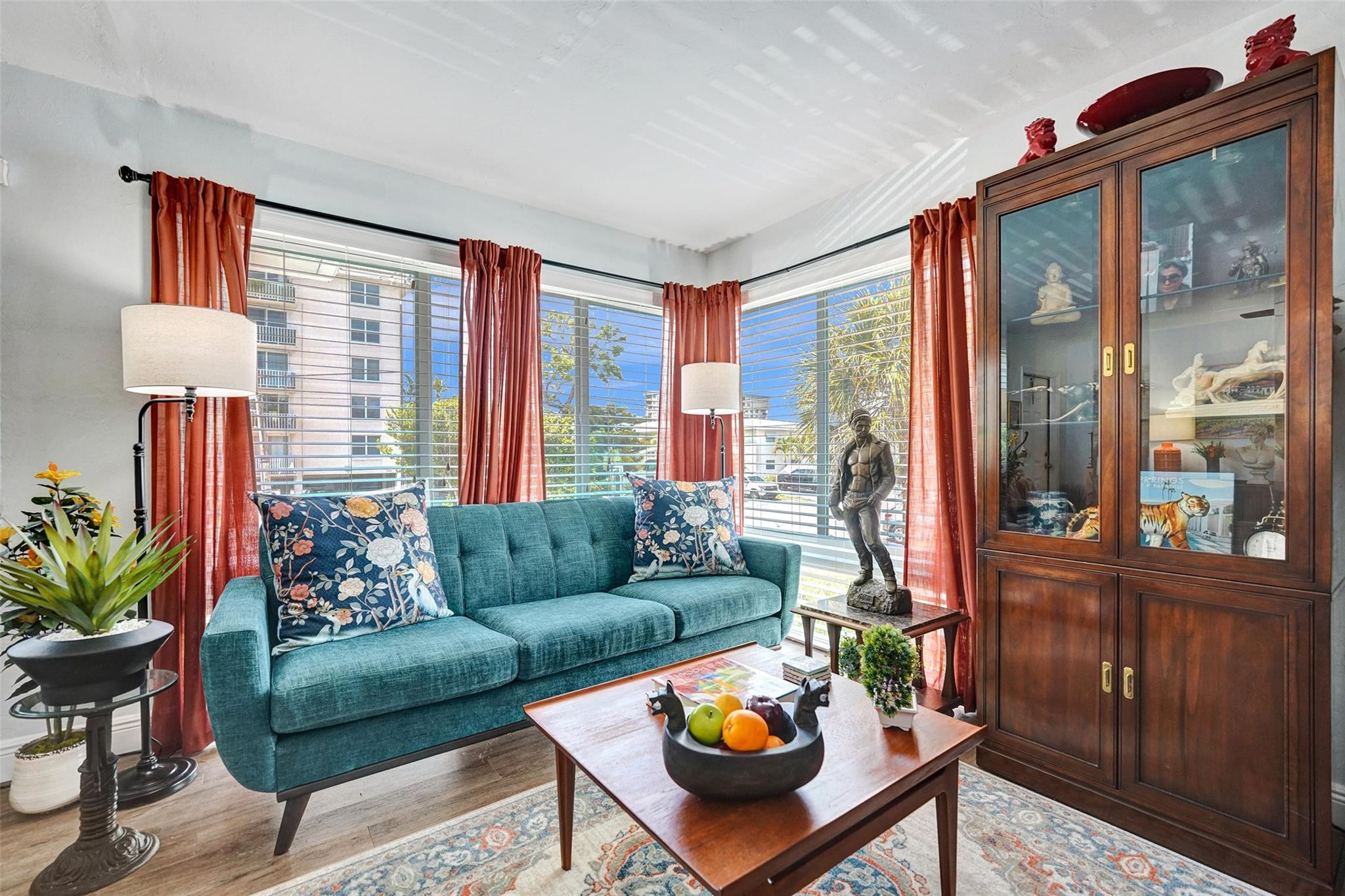 Cliff Lake Villas - Residential