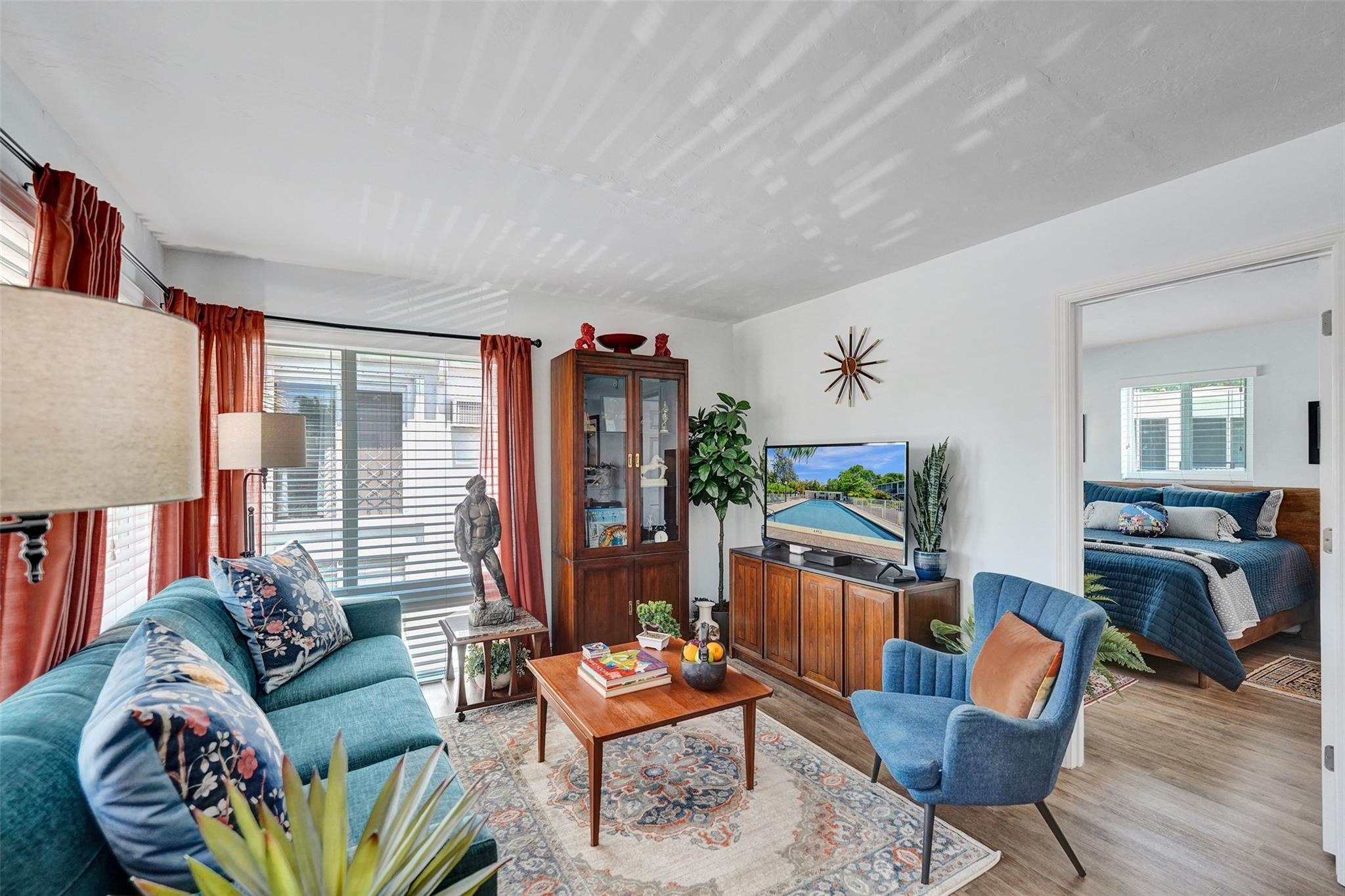 Cliff Lake Villas - Residential