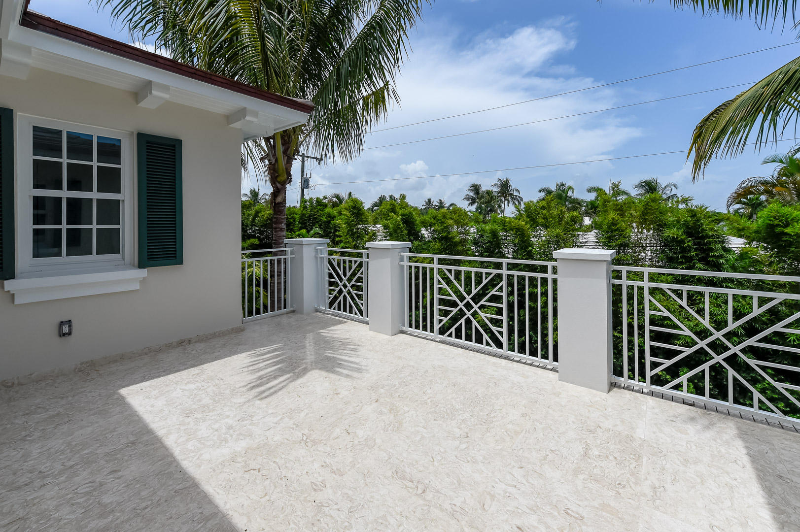 Tropic Isle - Residential