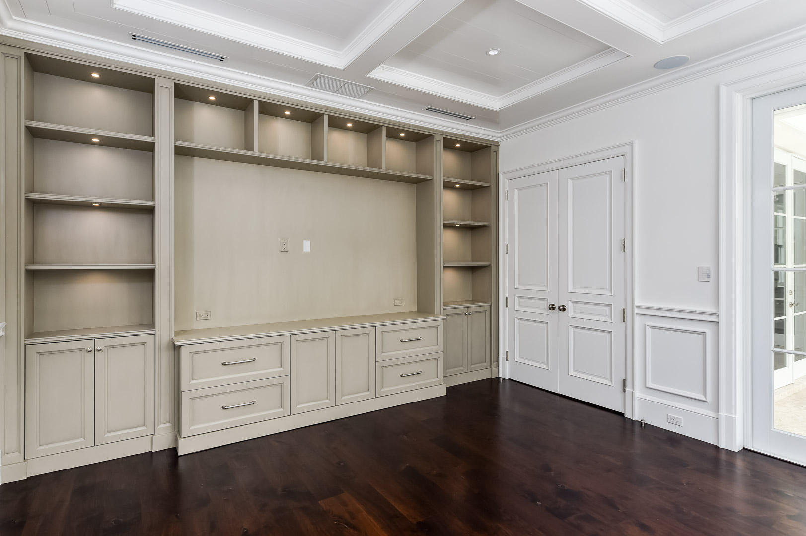 Tropic Isle - Residential