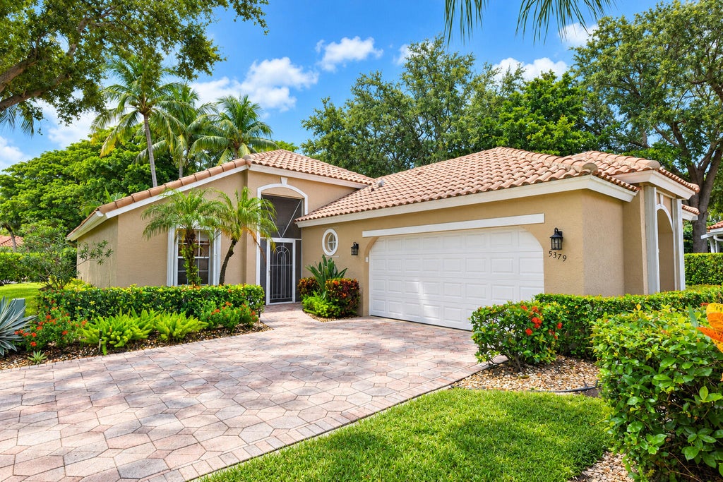 Photo of 5379 Brookview Drive, Boynton Beach, FL 33437 (MLS # B26080625)