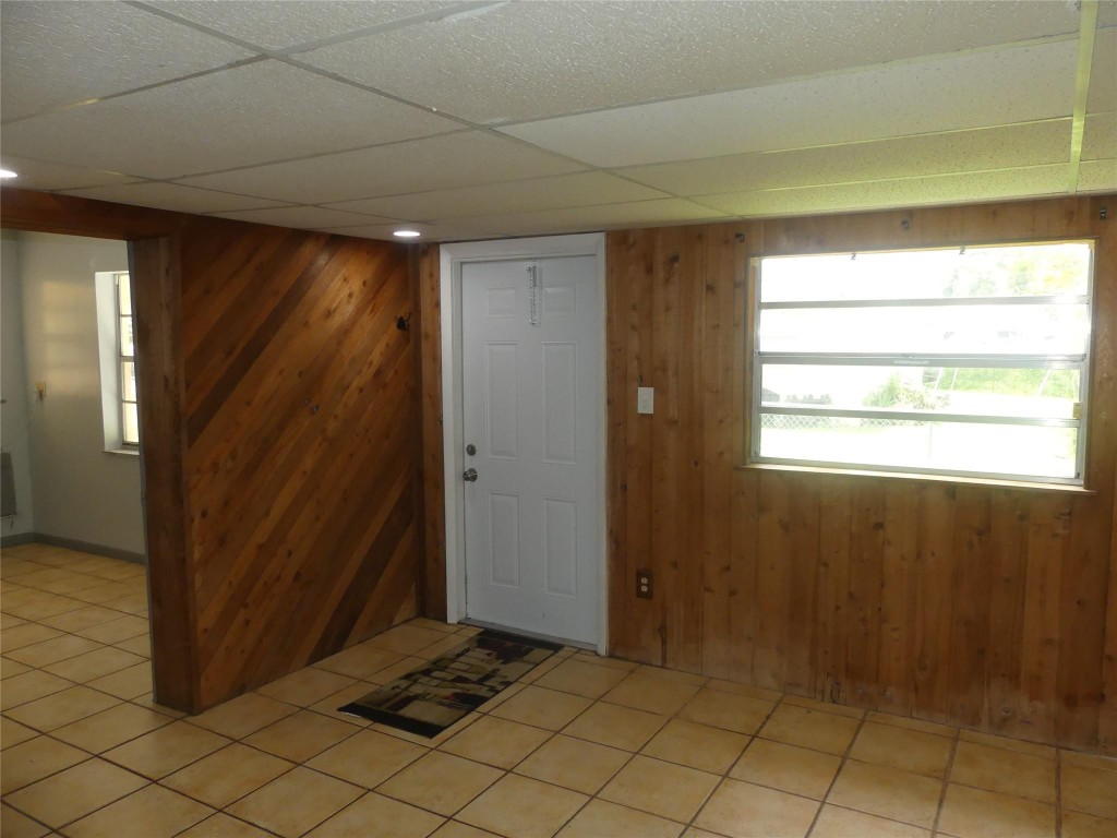 Davie 3-71 D - Residential Income