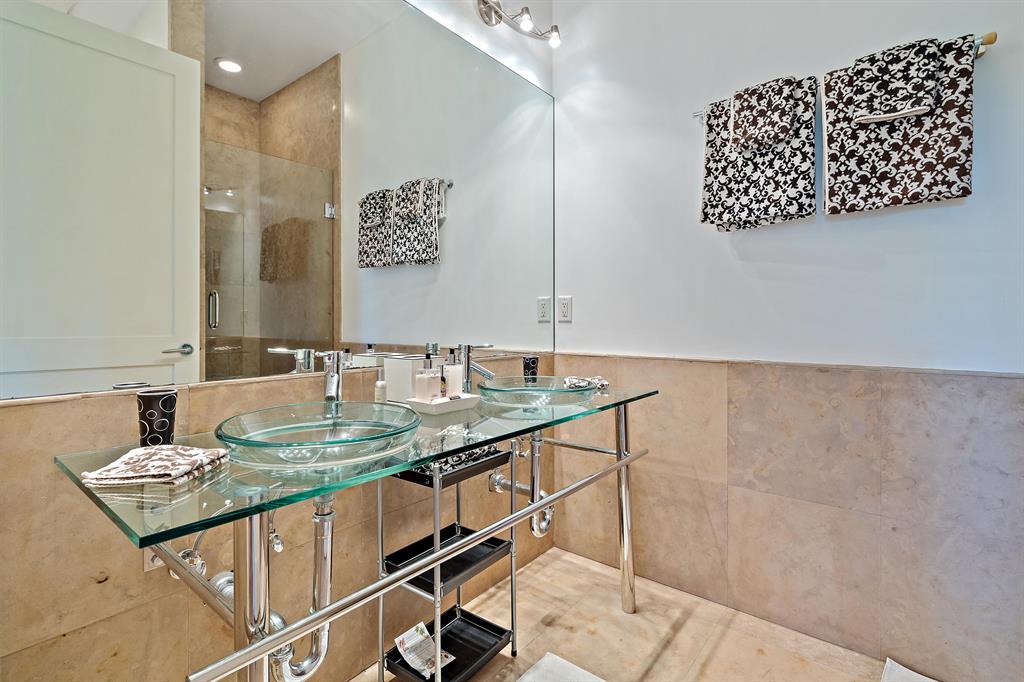 RANCH COLONY - RANCH ACRE - Residential