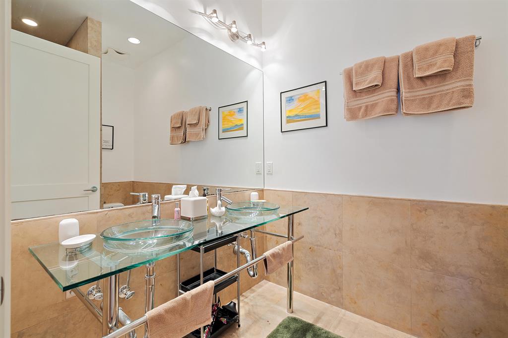 RANCH COLONY - RANCH ACRE - Residential