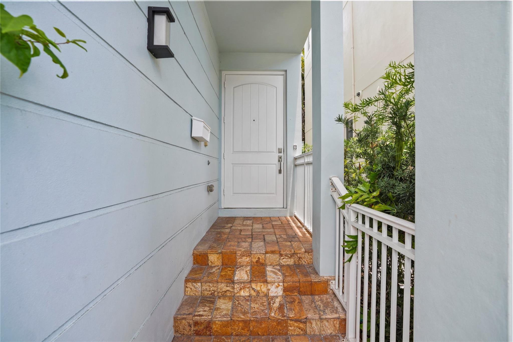 347 Oak Street B1