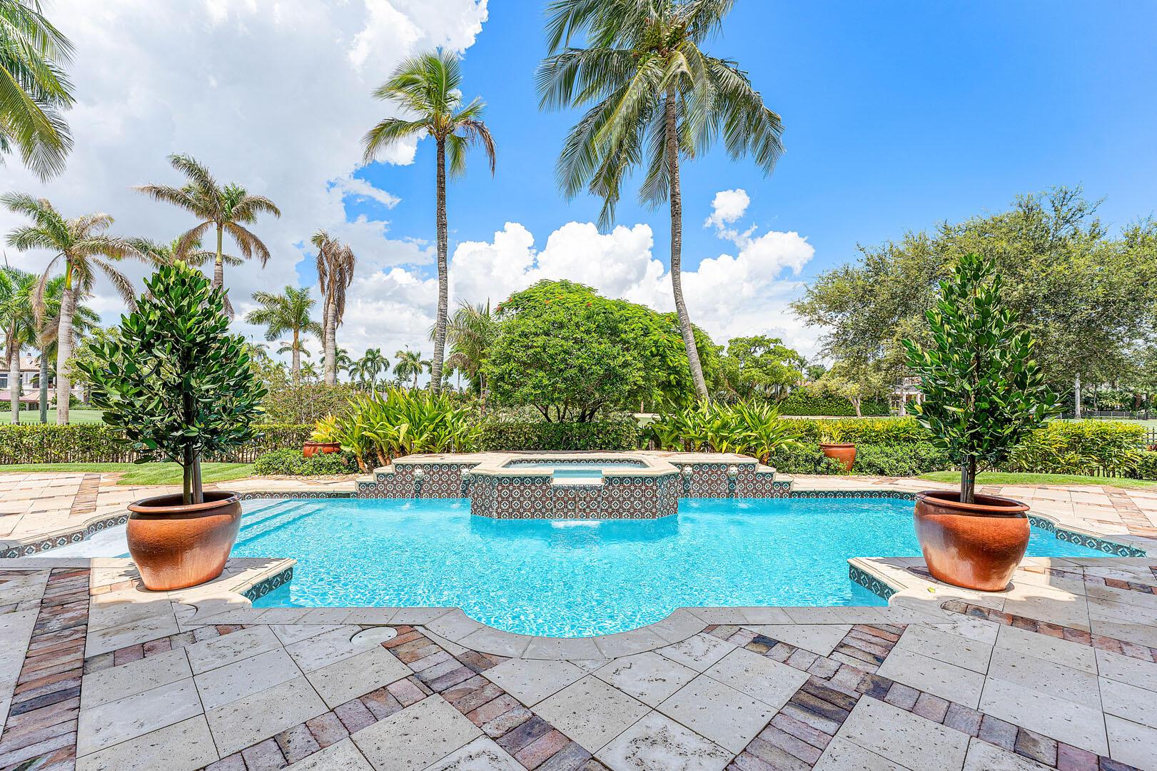 ROYAL PALM YACHT & COUNTR - Residential