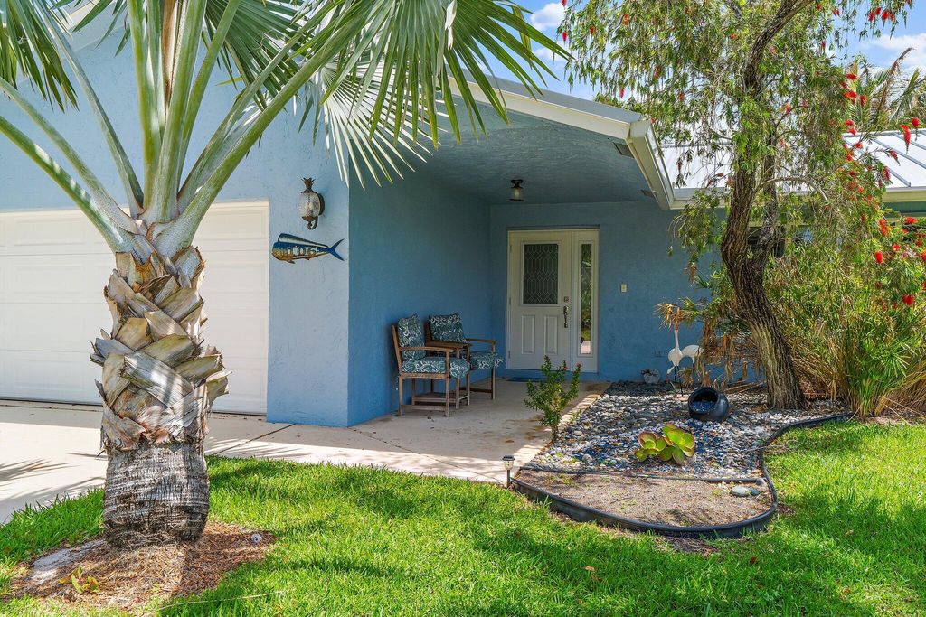 Photo of 106 Chapel Lane, Tequesta, FL 33469 (MLS # B26012046)