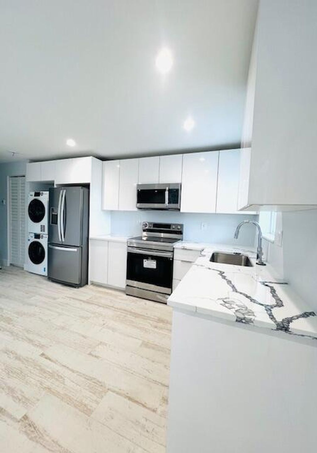 Photo of 206 SE 1st Avenue #1, Delray Beach, FL 33444 (MLS # B26020462)