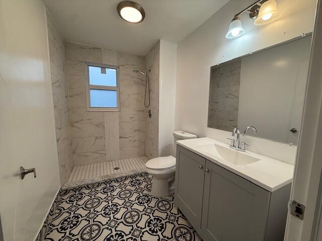 CLOWS - Residential Lease