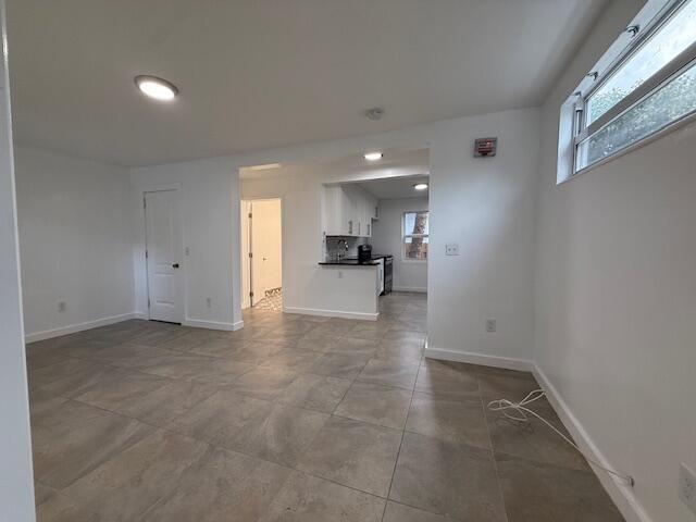 CLOWS - Residential Lease