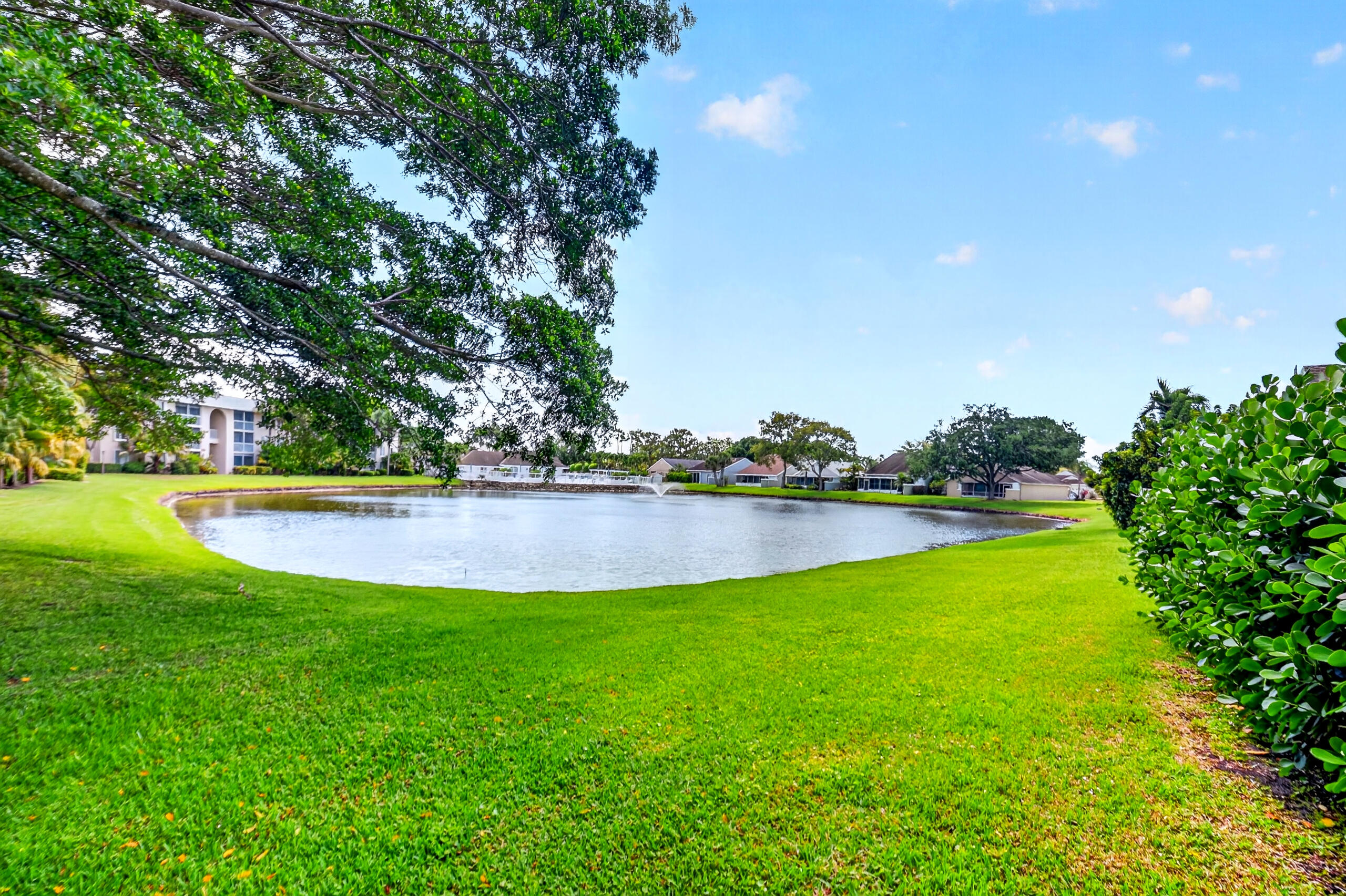 PINE RIDGE AT DELRAY BEACH - Residential